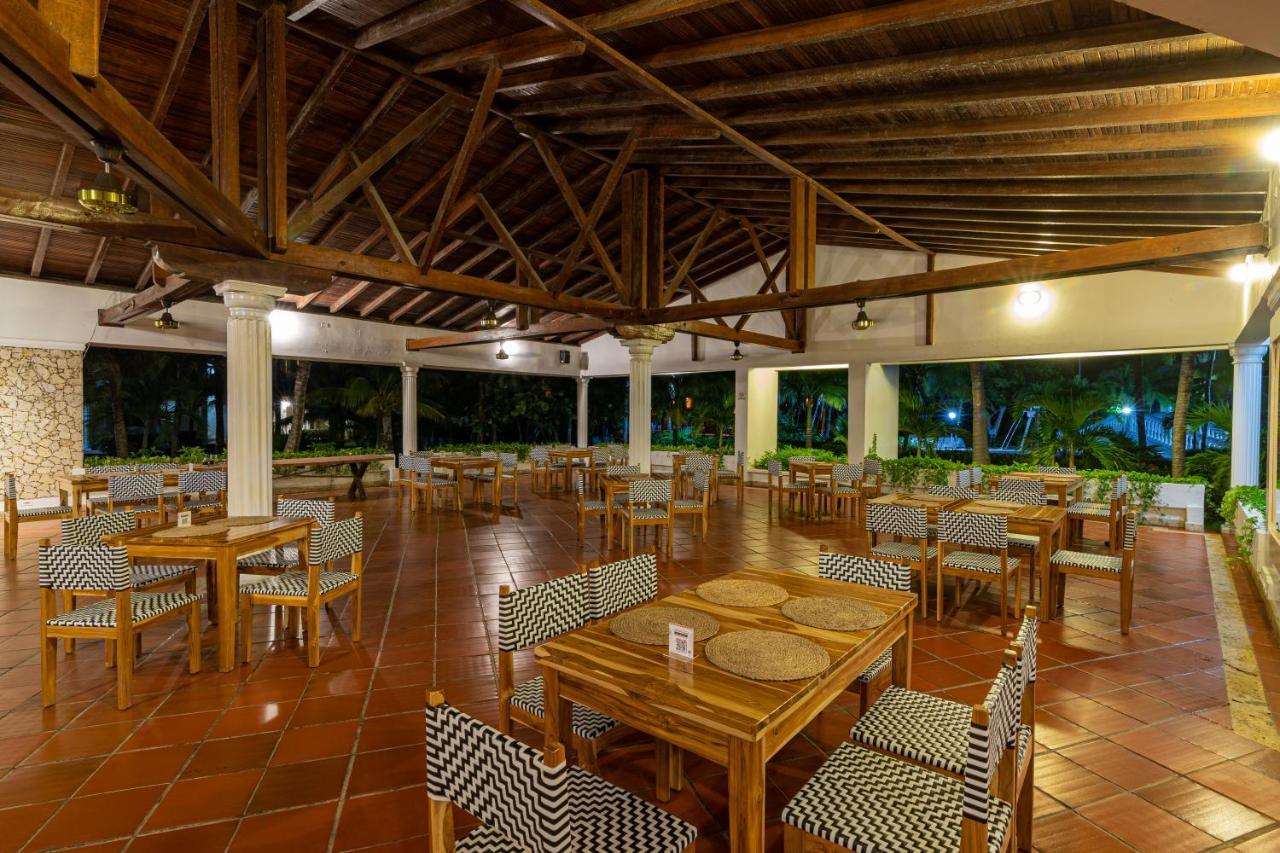 Hotel Cocoliso Island Resort Isla Grande  Kültér fotó
